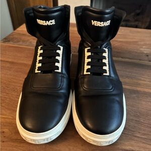 Versace Men's Black High-Top Sneakers size 10 EU 43